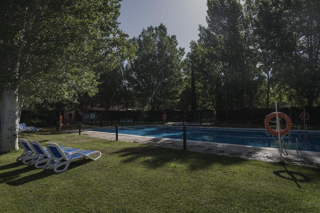 Camping & Bungalows Ligueerre De Cinca Esterno foto