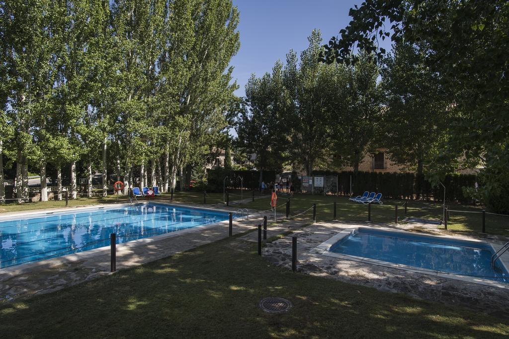 Camping & Bungalows Ligueerre De Cinca Esterno foto